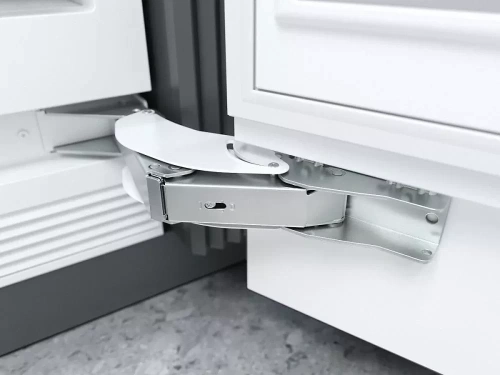 Встраиваемая холодильно-морозильная комбинация MasterCool Miele KF2901Vi фото 9
