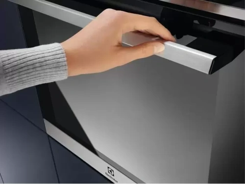 Духовой шкаф Electrolux EOC8P39WX фото 6