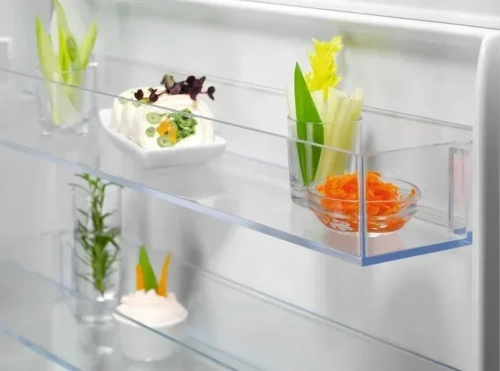 Встраиваемый холодильник Electrolux LNS5LE18S фото 7