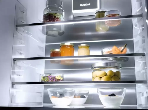 Встраиваемый холодильник Miele K 7797 C R фото 4