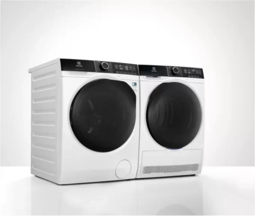 Стиральная машина Electrolux EW8F1R48B фото 3