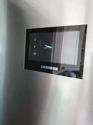 Холодильник Liebherr CBNes 5778 фото 23