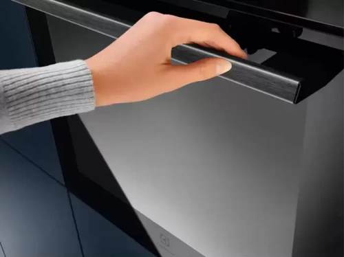 Духовой шкаф Electrolux EOC6P77H фото 6