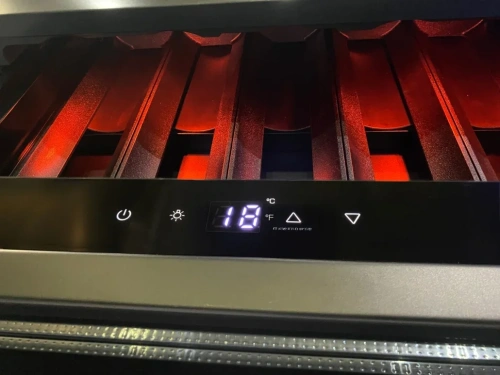 Встраиваемый винный шкаф Pando PVMC 15-5CR фото 5