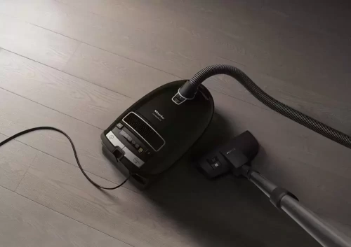 Пылесос Miele SGDA3 CompleteC3 Parquet XL Black Obsidian фото 2