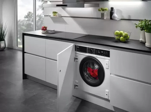 Встраиваемая стирально-сушильная машина AEG L7WBE68SI фото 3