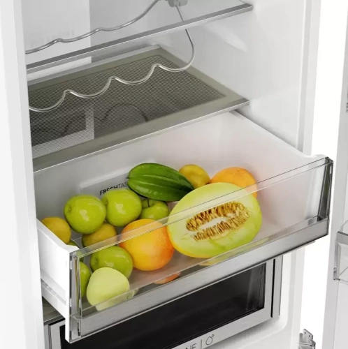 Встраиваемый холодильник Haier BCF5261WRU фото 12