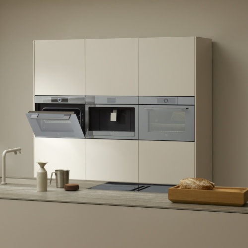 Духовой шкаф V-ZUG Combair V4000 60P черное стекло C4T-21055 фото 2