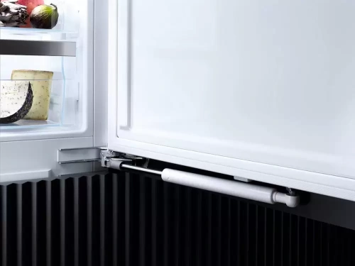 Встраиваемый холодильник Miele K 7773 D фото 10