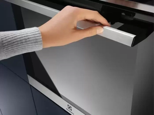 Духовой шкаф Electrolux EOC6H76X фото 4