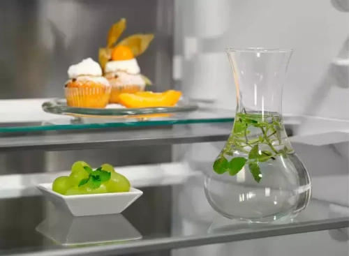 Встраиваемый холодильник Electrolux ENC8MD19S фото 8